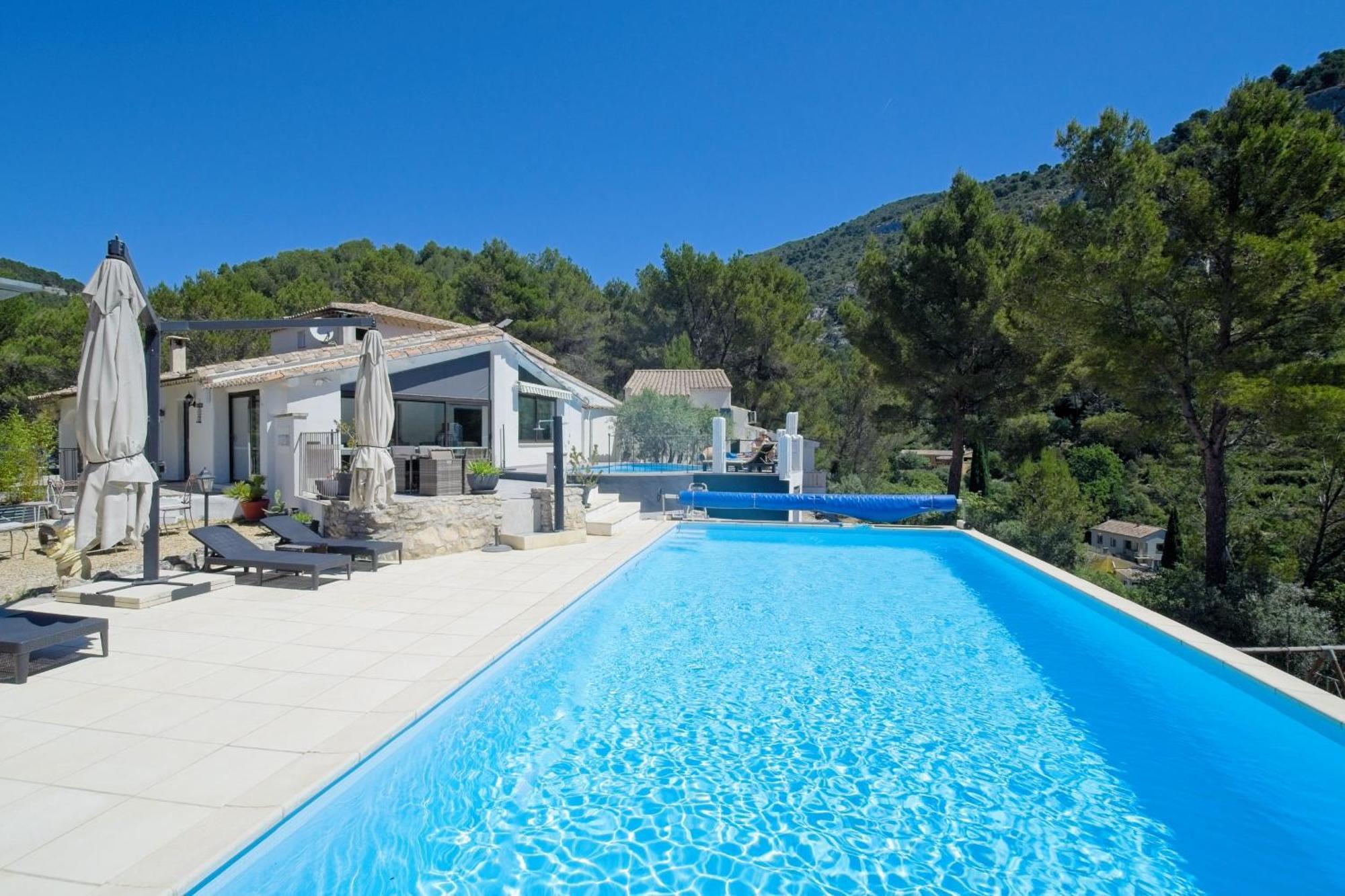 B&B Villa Chante Coucou Fontaine-de-Vaucluse Exteriör bild