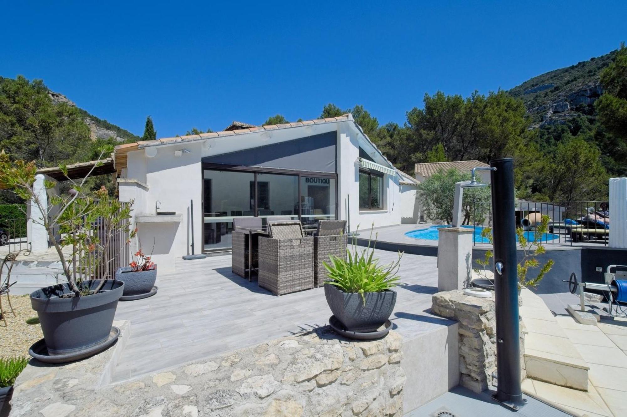 B&B Villa Chante Coucou Fontaine-de-Vaucluse Exteriör bild