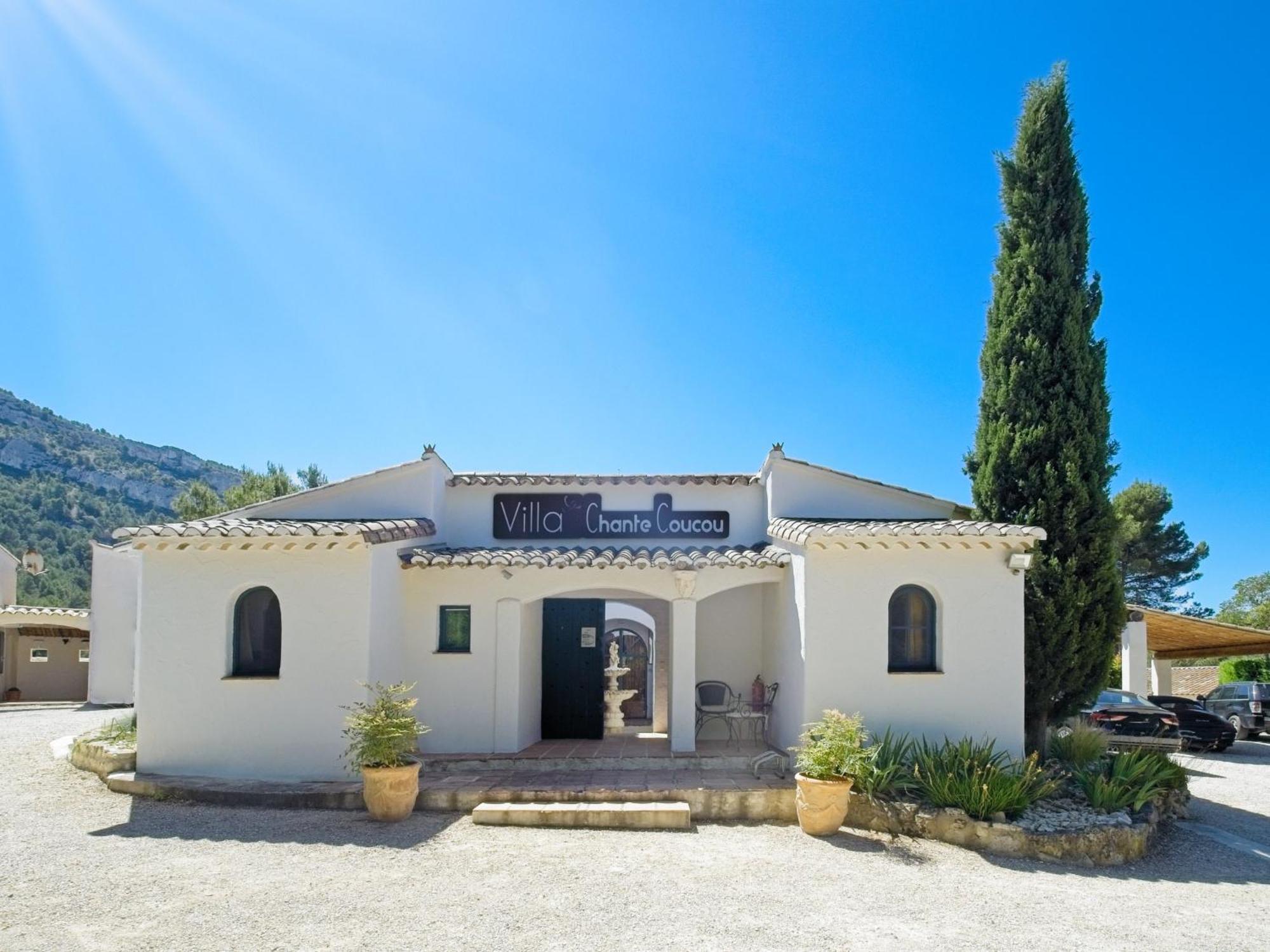 B&B Villa Chante Coucou Fontaine-de-Vaucluse Exteriör bild