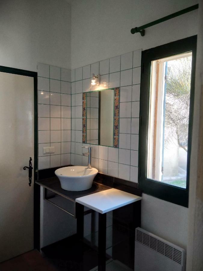 B&B Villa Chante Coucou Fontaine-de-Vaucluse Exteriör bild